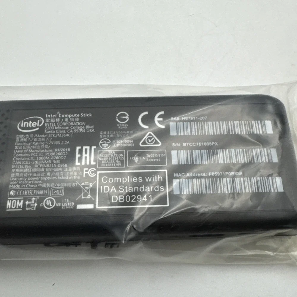 Intel Compute Stick m3-6Y30 4GB 64GB No OS BLKSTK2M364CC NOB PC Stick